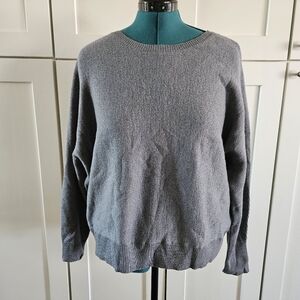 Max Studio Gray Crew Neck Sweater